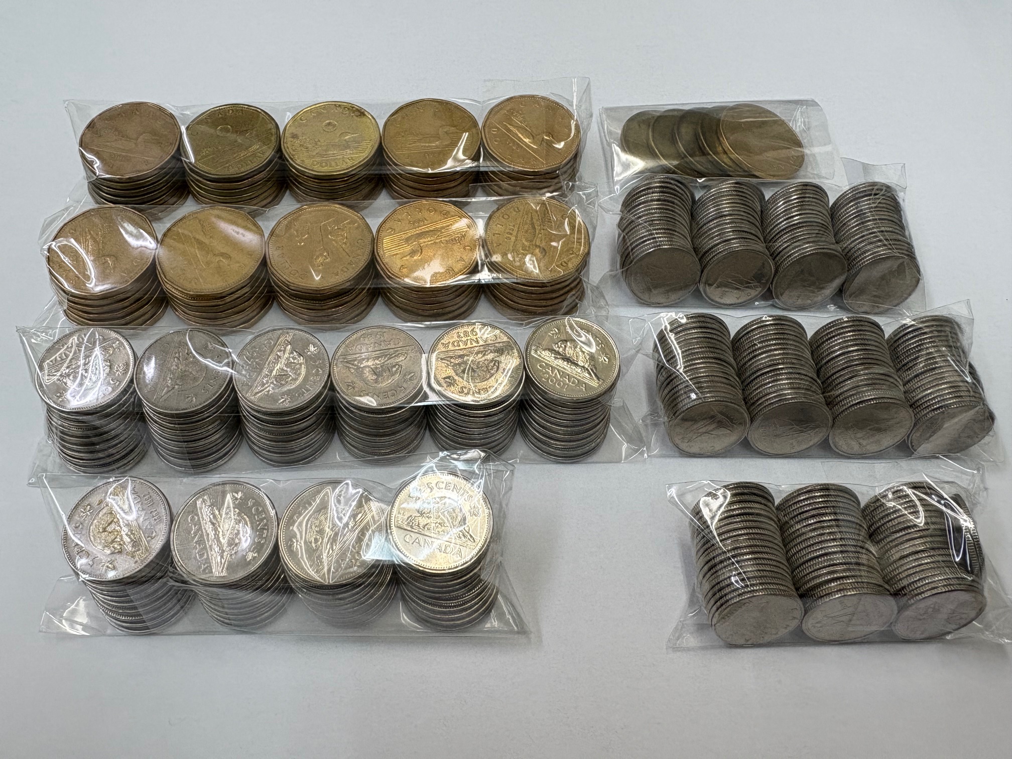 カナダドル硬貨/100ドル分 | 伊神切手社